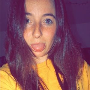 Meet your Posher, Lacey